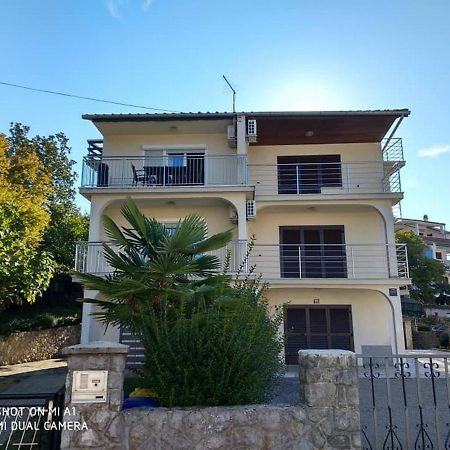 Apartment Vesel Malinska Exterior photo