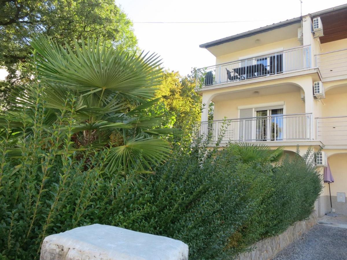 Apartment Vesel Malinska Exterior photo